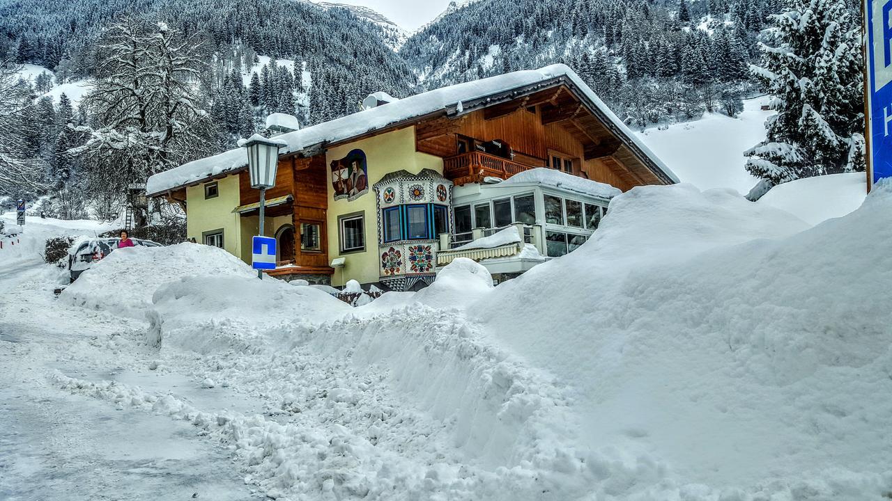 Apartment Grillstube Neustift im Stubaital Buitenkant foto